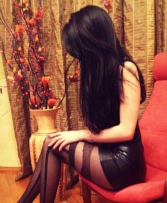 Проститутка рабыня Ольга, 23 лет, закажите онлайн прямо сейчас