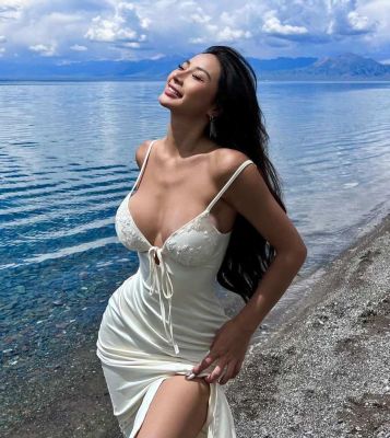 Только виртуально, фото шалавы