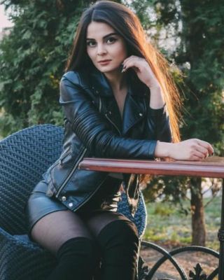 Маленькая проститутка Милана, тел. 8 925 670-20-16, работает круглосуточно