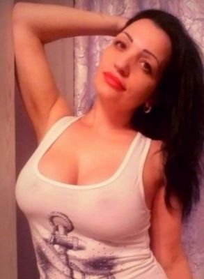 Марина - проститутка для семейных пар, рост: 170, вес: 60